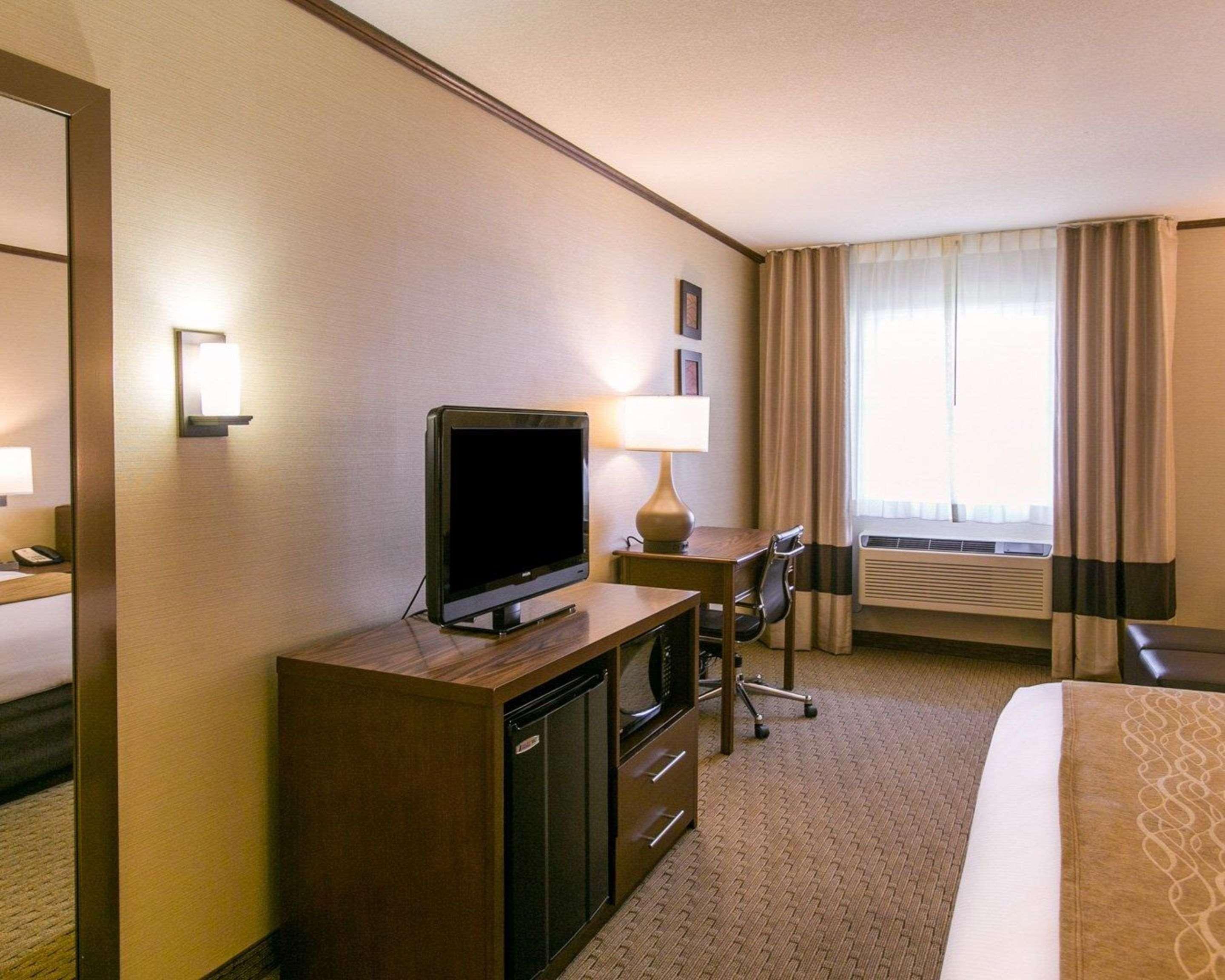 Comfort Inn Sedalia Station Dış mekan fotoğraf
