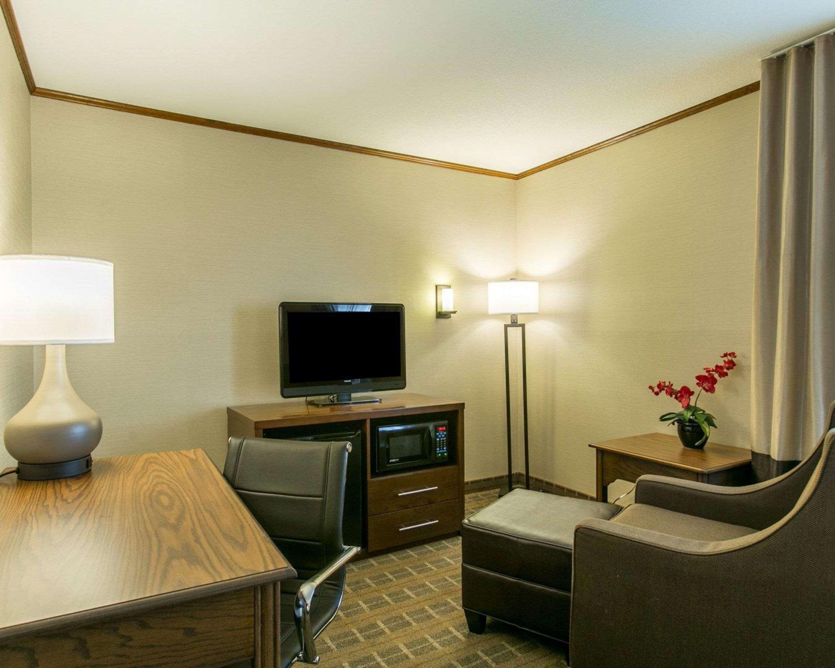 Comfort Inn Sedalia Station Dış mekan fotoğraf