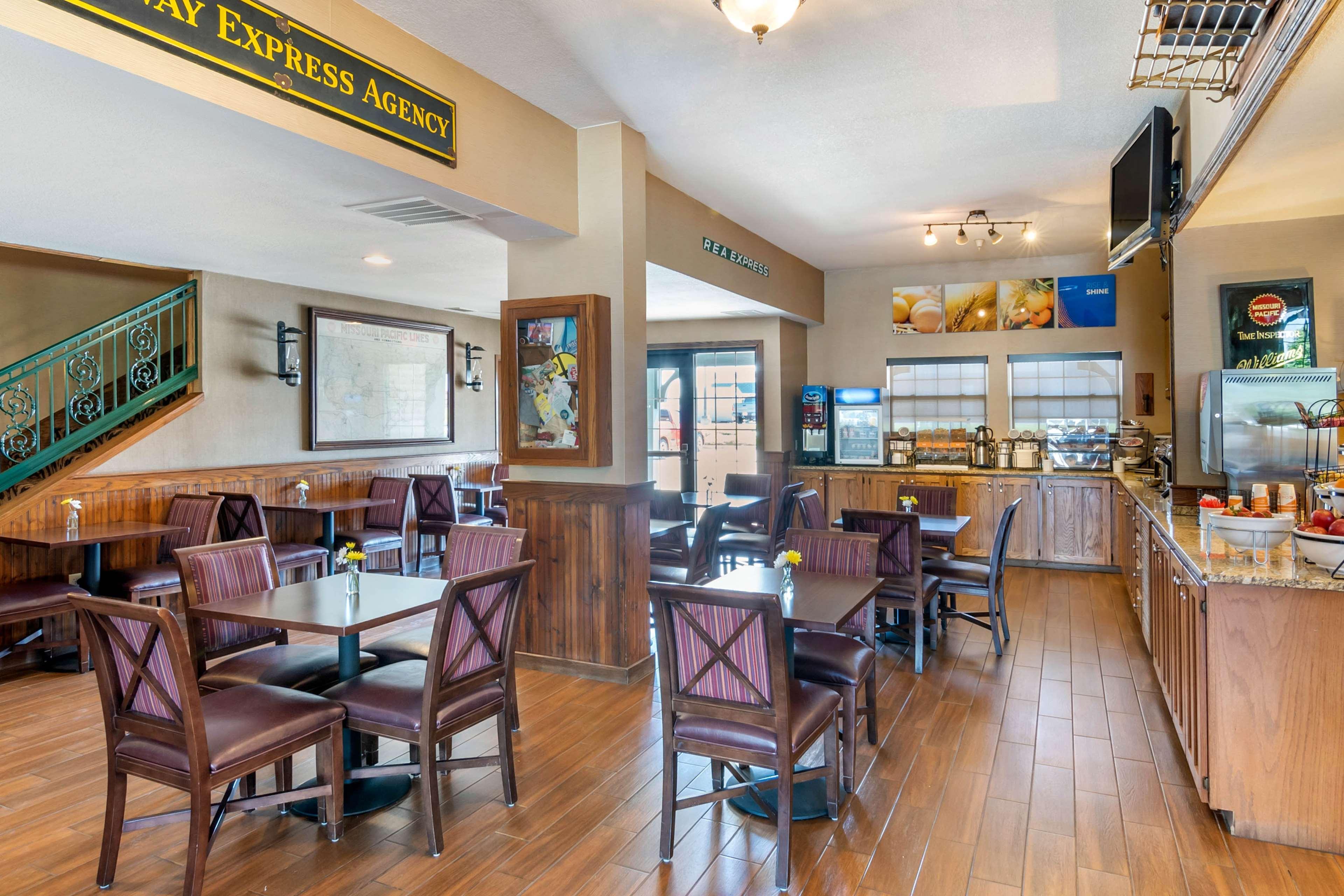Comfort Inn Sedalia Station Dış mekan fotoğraf